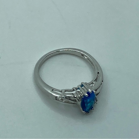 Sterling Silver Antique Style Marquis Blue Cz W White Accent Cz Stones Sz 7 - Picture 4 of 9